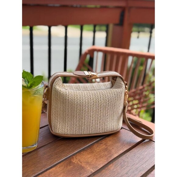 Women Woven Straw Crossbody Bag Boho Summer Handbag Casual Chic Purse